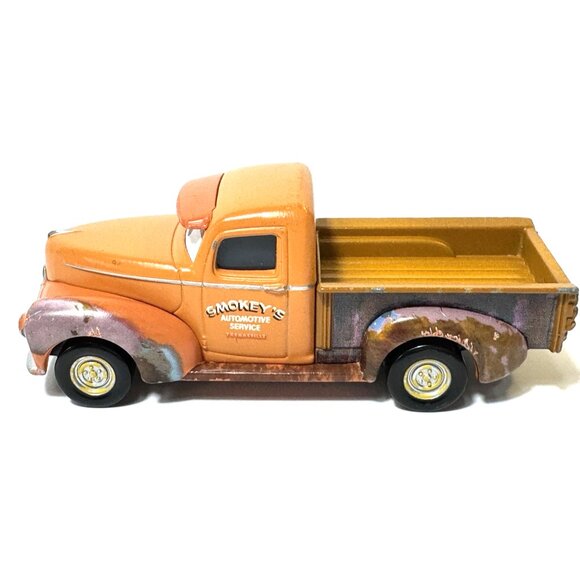 2016 Disney Pixar Cars 3 Smokey Pickup Truck Brown Toy Orange Car Vehicle - Picture 3 of 10